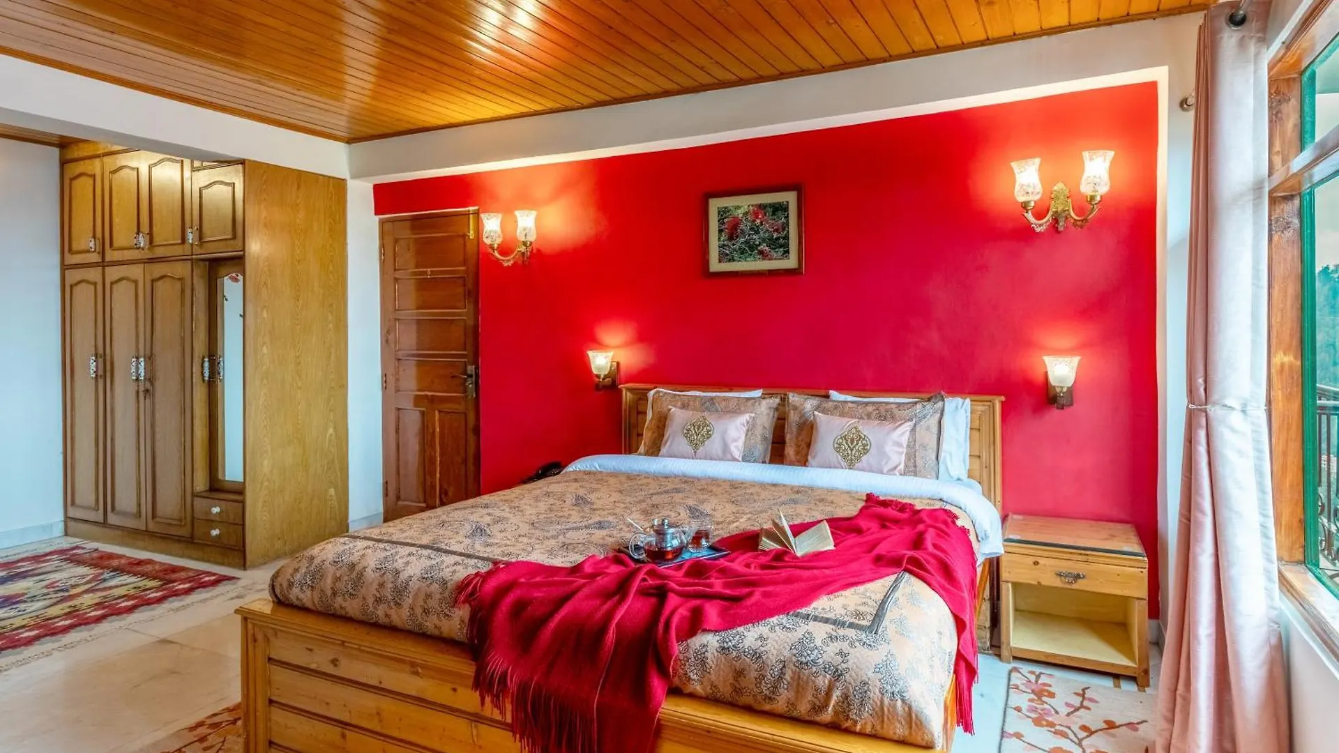 Alaya Stays Meridian Oak, Shimla Hotel